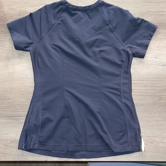 Scrub top - Picture 3 of 3